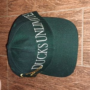 Vintage Ducks Unlimited Embroidered Snapback Green Yellow Hat